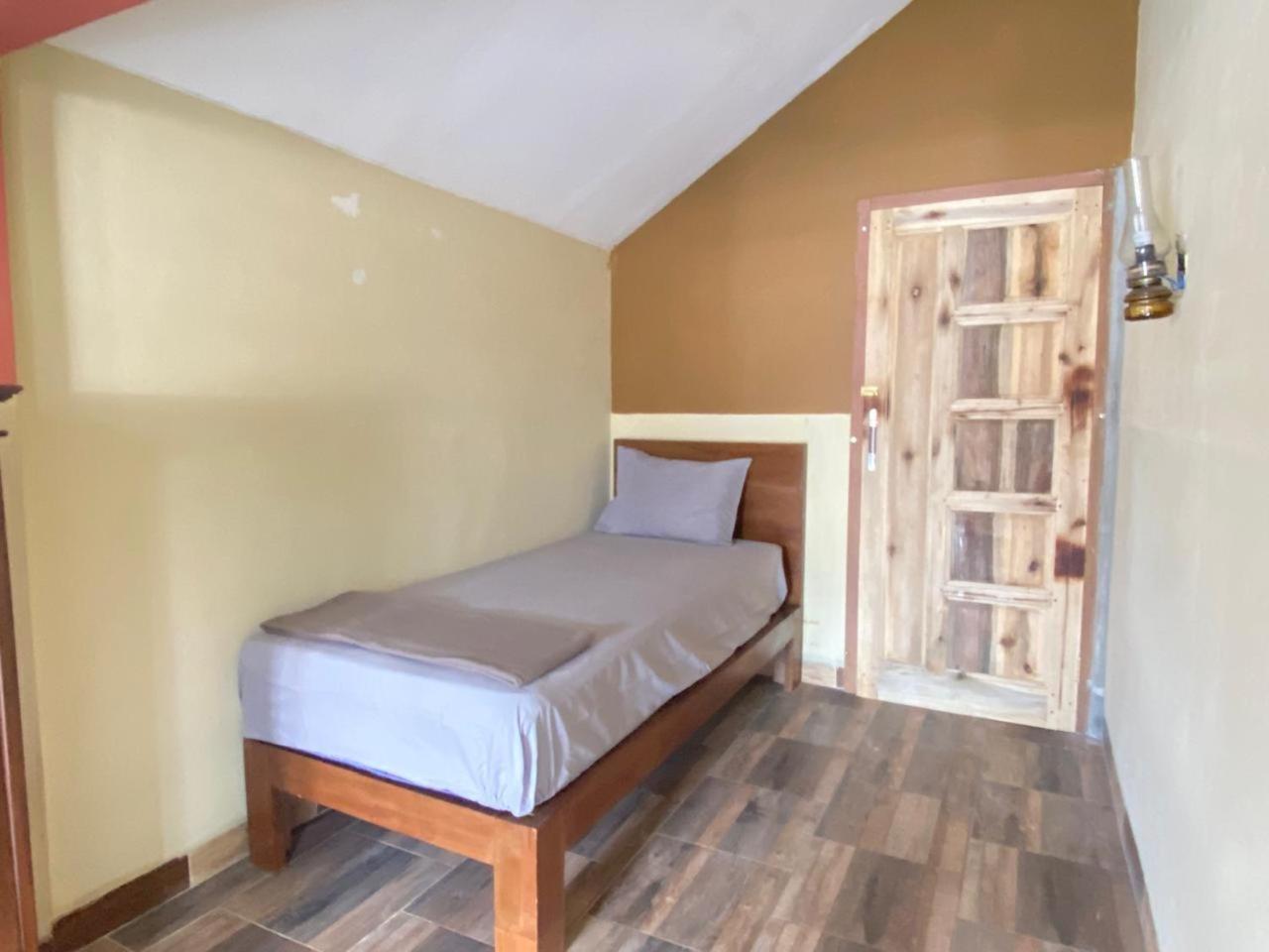 Ada Homestay Magelang Exterior photo
